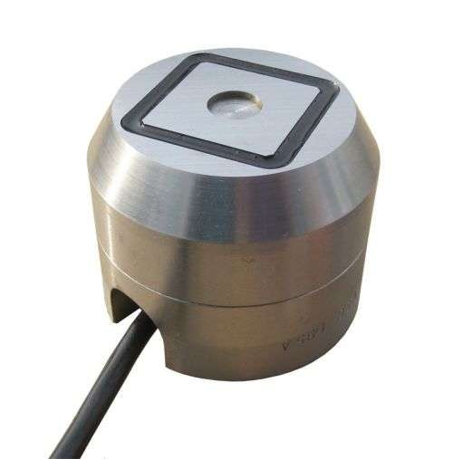 Electropermanent lifting magnets